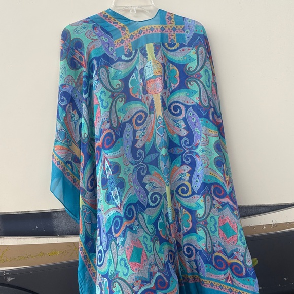 Colorful Paisley Kimono - Picture 7 of 7